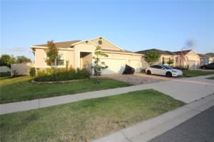 9449 SANDERS PARK PLACE, SEFFNER, FL 33584 - MLS#MFRO6404860
