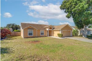 7714 LEGACY LANE, ORLANDO, FL 32818 - MLS#MFRO6404861