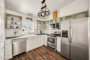 890 DELAND AVENUE, ORANGE CITY, FL 32763 - MLS#MFRO6404891