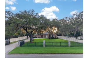 2110 CORBETT ROAD, ORLANDO, FL 32826 - MLS#MFRO6404904