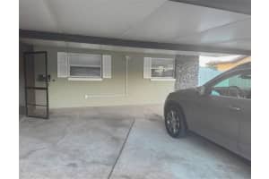 10618 EASTVIEW DRIVE, ORLANDO, FL 32825 - MLS#MFRO6404924