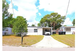 520 HACIENDA COURT, ORLANDO, FL 32809 - MLS#MFRO6404953