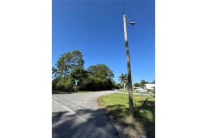 241 PHANTASY AVENUE, LAKE PLACID, FL 33852 - MLS#MFRO6404967