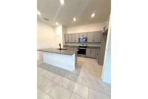 925 OVERPOOL AVENUE, DAVENPORT, FL 33896 - MLS#MFRO6405048