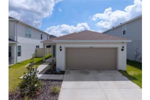 3535 Weaver Way, DAVENPORT