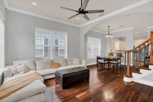 11 FOREST AVENUE, ORLANDO, FL 32803 - MLS#MFRO6405116