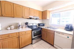 4267 SEMORAN BOULEVARD, ORLANDO, FL 32822 - MLS#MFRO6405203