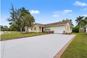 8332 FISHHAWK AVENUE, NEW PORT RICHEY, FL 34653 - MLS#MFRO6405262