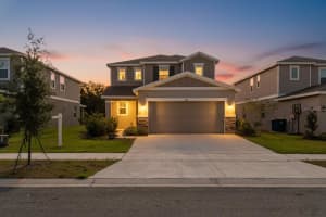 821 BLUE CREEK DRIVE, HAINES CITY, FL 33844 - MLS#MFRO6405401
