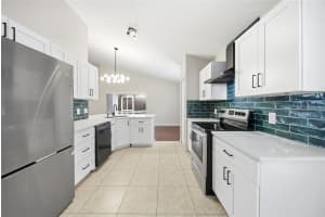245 HOLLINGSHEAD LOOP, DAVENPORT, FL 33896 - MLS#MFRO6405419