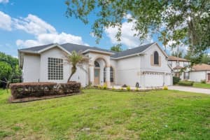8618 TERRACE PINES COURT, ORLANDO, FL 32836 - MLS#MFRO6405423