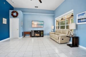 8618 TERRACE PINES COURT, ORLANDO, FL 32836 - MLS#MFRO6405423