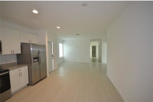 3305 BASSIE COURT, FORT MYERS, FL 33916 - MLS#MFRO6405459