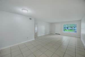 605 NORTHLAKE BOULEVARD, ALTAMONTE SPRINGS, FL 32701 - MLS#MFRO6405521