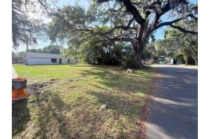 516 5TH STREET, SANFORD, FL 32771 - MLS#MFRO6405596
