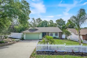 5933 GROVELINE DRIVE, ORLANDO, FL 32810 - MLS#MFRO6405618