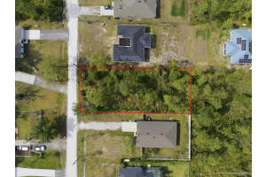 1035 EAST PARKWAY, DELAND, FL 32724 Sold 05/21/26