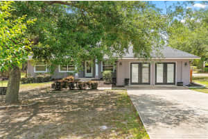 39600 GREENBRIER STREET, EUSTIS, FL 32736 - MLS#MFRO6405625