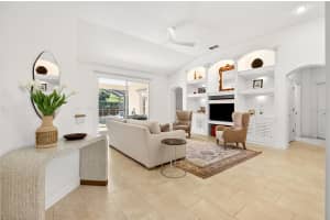 7524 LINDENHURST DRIVE, ORLANDO, FL 32836 - MLS#MFRO6405634