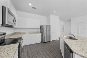 572 BAY LEAF DRIVE, POINCIANA, FL 34759 - MLS#MFRO6405641