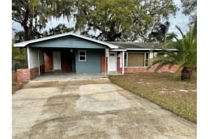 1317 CAMBRIDGE DRIVE, LEESBURG, FL 34748 - MLS#MFRO6405665