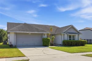 10137 PINK CARNATION COURT, ORLANDO, FL 32825 - MLS#MFRO6405783