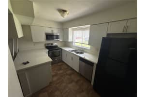 4401 SEMORAN BOULEVARD, ORLANDO, FL 32822 - MLS#MFRO6405863