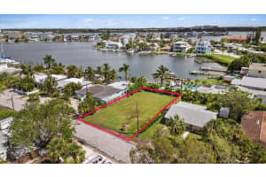 14033 PARSLEY DRIVE, MADEIRA BEACH, FL 33708 - MLS#MFRO6405986