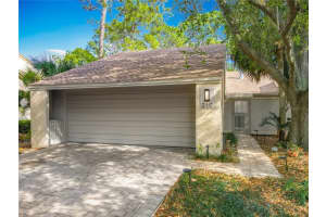 210 Weeping Elm Ln, LONGWOOD