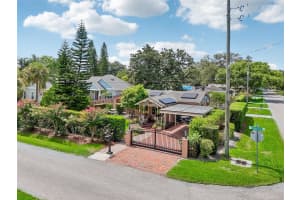 1020 VENETIAN AVENUE, ORLANDO, FL 32804 - MLS#MFRO6406352