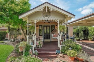 1020 VENETIAN AVENUE, ORLANDO, FL 32804 - MLS#MFRO6406352