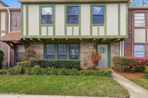 8153 SUTTON PLACE, JACKSONVILLE, FL 32217 - MLS#MFRO6406550
