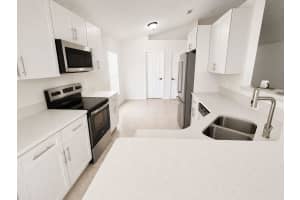 210 FAIRFIELD DRIVE, SANFORD, FL 32771 - MLS#MFRO6406698