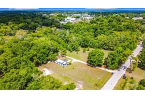 806 LAKE PLEASANT ROAD, APOPKA, FL 32703 - MLS#MFRO6406804