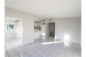 911 NEW YORK STREET, EDGEWATER, FL 32132 - MLS#MFRO6406870