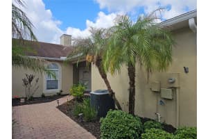 1590 VIENNA SQUARE DRIVE, WINTER HAVEN, FL 33884 - MLS#MFRO6406908