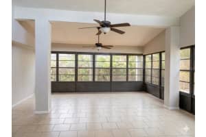 8618 GRANDVIEW DRIVE, TAMPA, FL 33617 - MLS#MFRO6407119