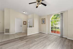 4113 OAKBERRY DRIVE, ORLANDO, FL 32817 - MLS#MFRO6407150