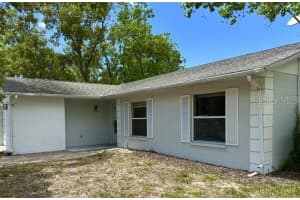 8907 Wayward Cir, HUDSON