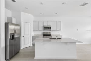 403 SOL VISTA DRIVE, DUNDEE, FL 33838 - MLS#MFRO6407268