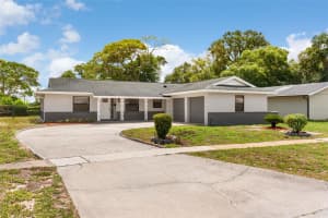 2233 WOLF ROAD, ORLANDO, FL 32808 - MLS#MFRO6407379