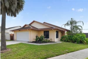 5325 BAREFOOT PATH, KISSIMMEE, FL 34746 - MLS#MFRO6407384