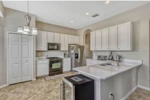 115 CRESCENT MOON DRIVE, GROVELAND, FL 34736 - MLS#MFRO6407445