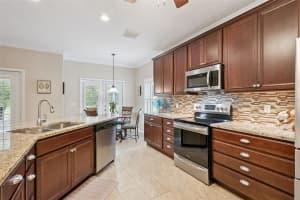 10530 CYPRESS TRAIL DRIVE, ORLANDO, FL 32825 - MLS#MFRO6407470