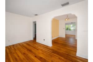 944 SHINE AVENUE, ORLANDO, FL 32803 - MLS#MFRO6407523
