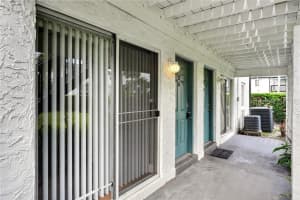 4205 S. SEMORAN BLVD #11, ORLANDO, FL 32822 - MLS#MFRO6407617