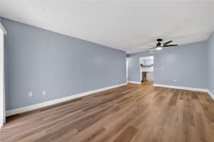 4205 S. SEMORAN BLVD #11, ORLANDO, FL 32822 - MLS#MFRO6407617