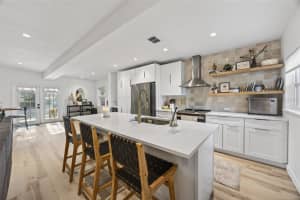 1330 BUMBY AVENUE, ORLANDO, FL 32806 - MLS#MFRO6407662