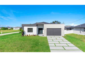 4233 Jacaranda Pkwy W, CAPE CORAL 4233 Jacaranda Pkwy W, CAPE CORAL