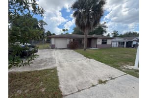 1057 FORT SMITH BOULEVARD, DELTONA, FL 32725 - MLS#MFRO6407747